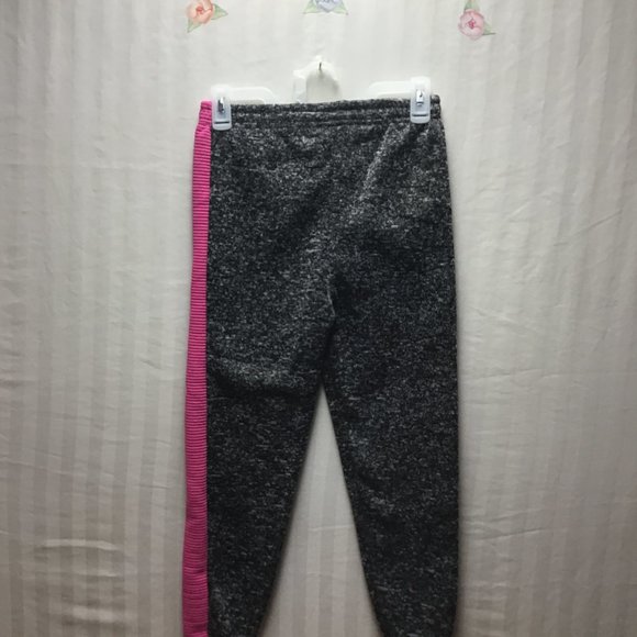 Love From The Heart- Pink, White and Black Dream sweat suit. - Picture 5 of 5